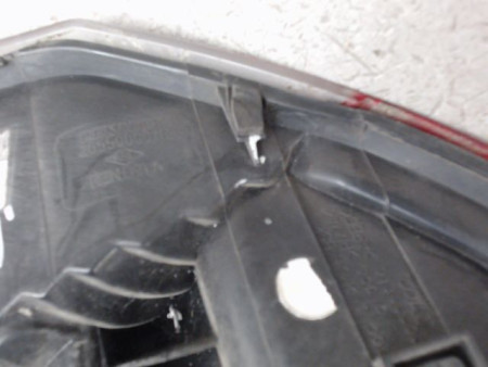 FEU ARRIERE DROIT RENAULT LAGUNA