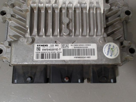 CALCULATEUR MOTEUR CITROEN C4