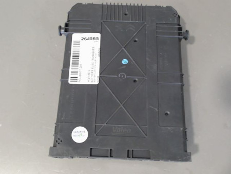 BOITIER GESTION HABITACLE PEUGEOT 208