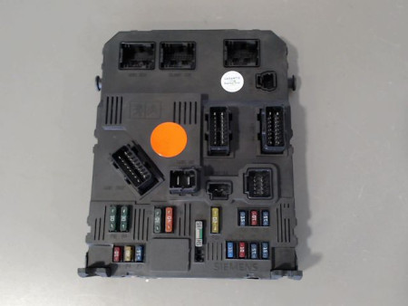 BOITIER GESTION HABITACLE PEUGEOT 206