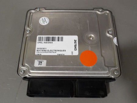 CALCULATEUR MOTEUR OPEL INSIGNIA