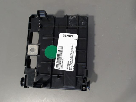 BOITE A FUSIBLES CITROEN C4