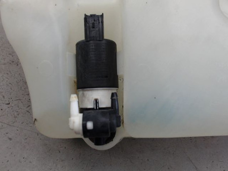 RESERVOIR LAVE-GLACE AVANT RENAULT LAGUNA