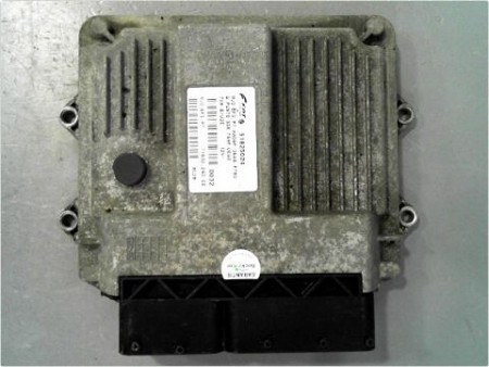 CALCULATEUR MOTEUR FIAT GRANDE PUNTO