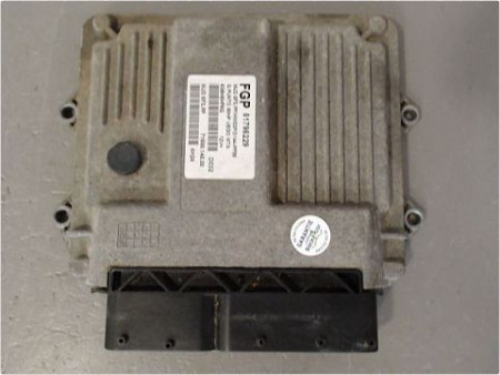 CALCULATEUR MOTEUR FIAT PUNTO