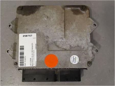 CALCULATEUR MOTEUR FIAT PUNTO