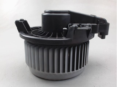 MOTEUR VENTILATEUR CHAUFFAGE TOYOTA RAV4