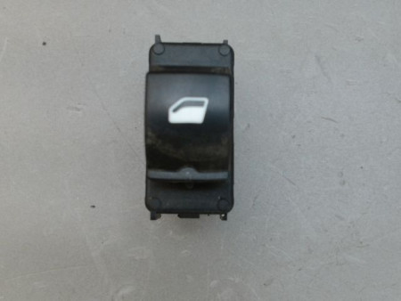 COMMANDE LEVE-GLACE PORTE AVD CITROEN BERLINGO