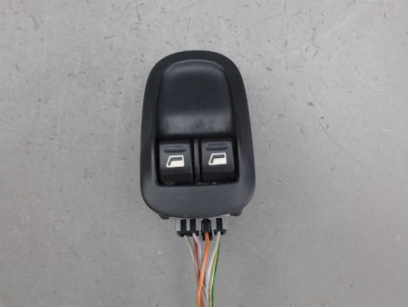 COMMANDE LEVE-GLACE PORTE AVG PEUGEOT 206