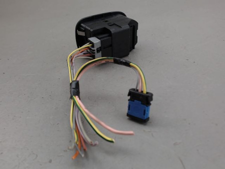 COMMANDE LEVE-GLACE PORTE AVG PEUGEOT 206