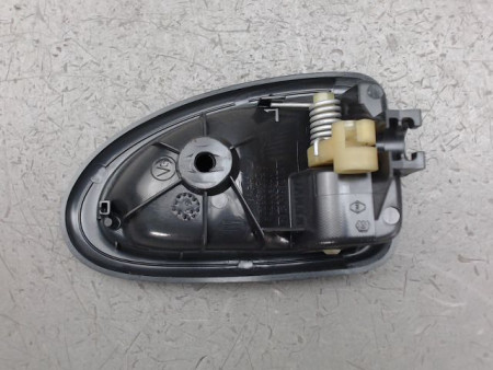 POIGNEE INTERIEURE PORTE AVANT GAUCHE RENAULT CLIO