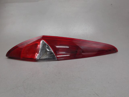 FEU ARRIERE GAUCHE  FIAT PUNTO
