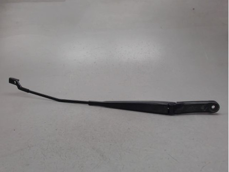 BRAS ESSUIE-GLACE AVANT DROIT VOLKSWAGEN POLO