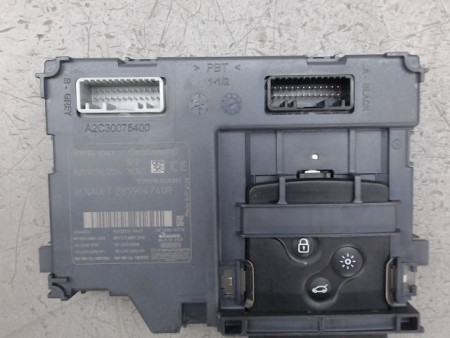 LECTEUR DE CARTE RENAULT CLIO
