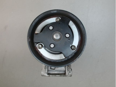 COMPRESSEUR AIR CONDITIONNE VOLKSWAGEN POLO