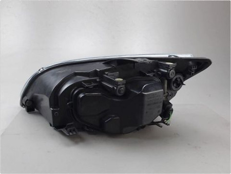 PHARE DROIT FORD FOCUS