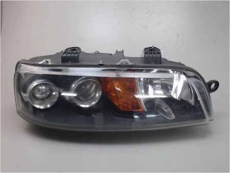 PHARE DROIT FIAT PUNTO