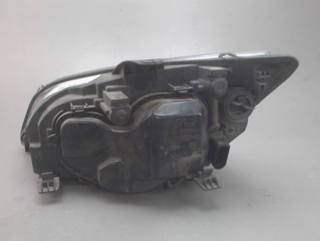 PHARE DROIT FORD FOCUS