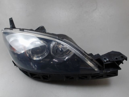 PHARE DROIT MAZDA 3