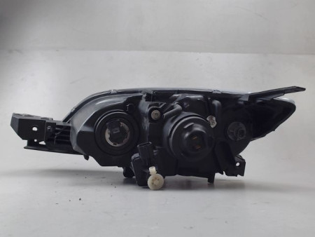 PHARE DROIT MAZDA 3