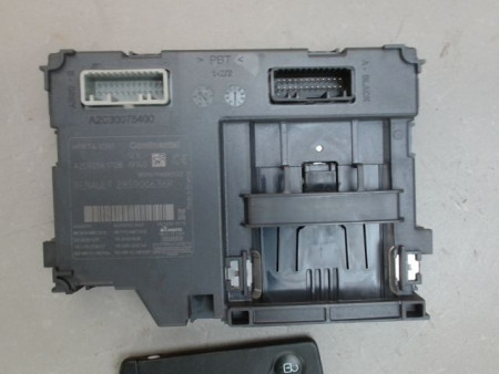 LECTEUR DE CARTE RENAULT CLIO
