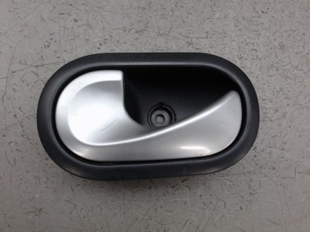 POIGNEE INTERIEURE PORTE AVANT GAUCHE RENAULT MODUS