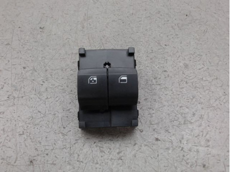 COMMANDE LEVE-GLACE PORTE AVG HYUNDAI I10