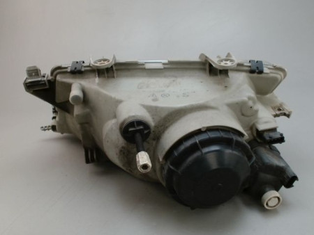 PHARE DROIT SAAB 900