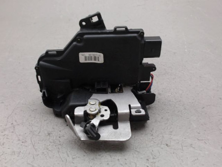 SYSTEME CONDAMNATION AVANT DROIT AUDI A4