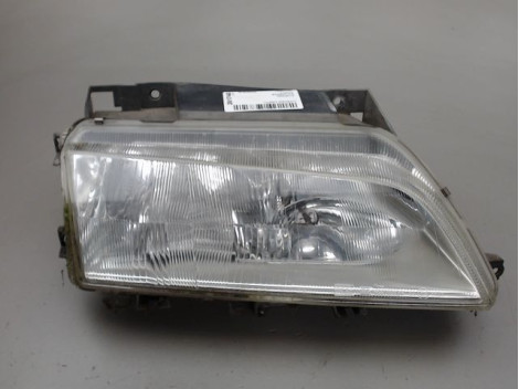 PHARE DROIT CITROEN XANTIA