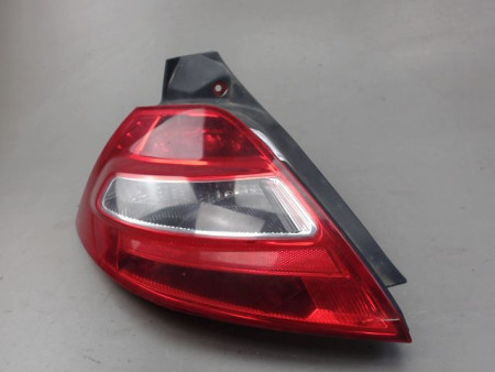 FEU ARRIERE GAUCHE  RENAULT MEGANE