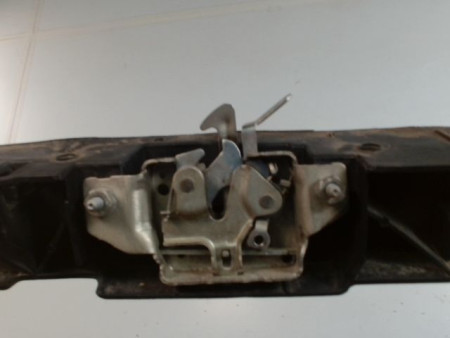 FACE AVANT RENAULT CLIO