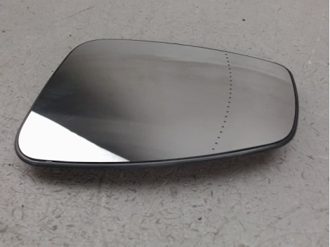 GLACE RETROVISEUR EXT G RENAULT MEGANE