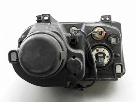 PHARE GAUCHE CHRYSLER 300 C