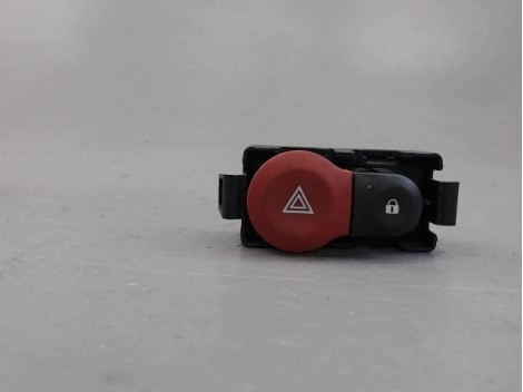 BOUTON DE WARNING RENAULT CLIO