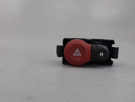BOUTON DE WARNING RENAULT CLIO