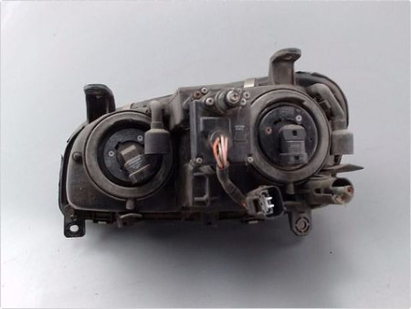 PHARE DROIT TOYOTA RAV4 97-2000