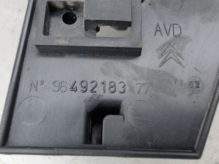 POIGNEE INTERIEURE PORTE AVANT DROIT CITROEN C5