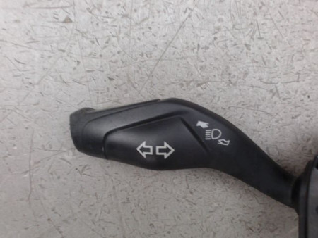 COMMANDE CLIGNOTANT FORD FOCUS