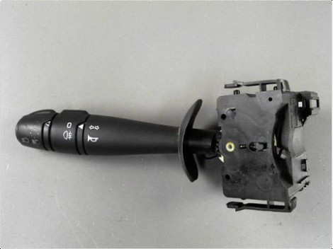 COMMANDE CLIGNOTANT RENAULT TWINGO II 07-11