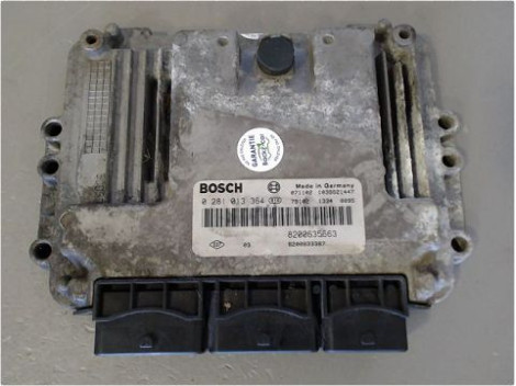 CALCULATEUR MOTEUR RENAULT MASTER
