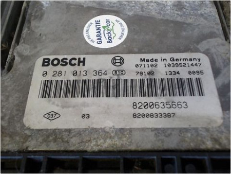 CALCULATEUR MOTEUR RENAULT MASTER