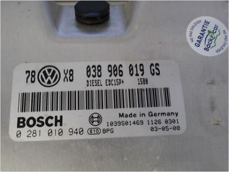 CALCULATEUR MOTEUR VOLKSWAGEN PASSAT