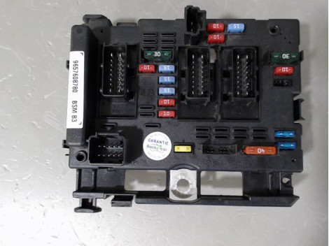 BOITE A FUSIBLES CITROEN XSARA