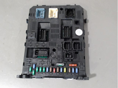 BOITIER GESTION HABITACLE PEUGEOT 3008
