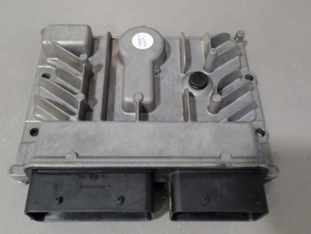 CALCULATEUR MOTEUR OPEL ASTRA