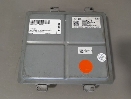 CALCULATEUR MOTEUR VAUXHALL ASTRA