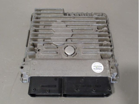 CALCULATEUR MOTEUR VOLKSWAGEN POLO
