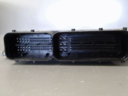 CALCULATEUR MOTEUR VOLKSWAGEN POLO