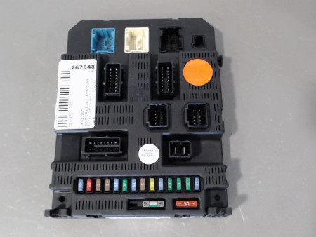 BOITIER GESTION HABITACLE PEUGEOT 207